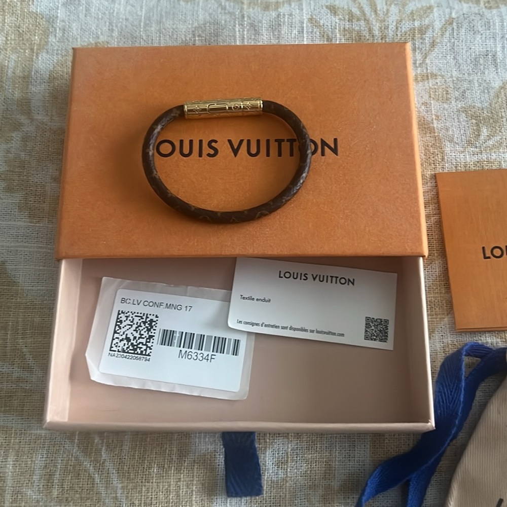 LV monogram bracelet - Picture 3 of 3